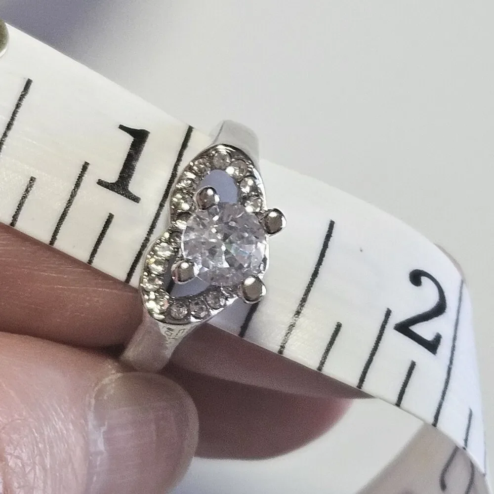 Silver Tone Clear Rhinestone Heart Shaped Ring Size 6.5